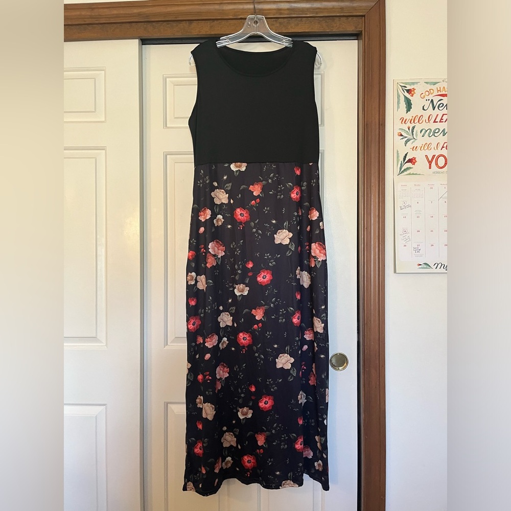 Women’s Floral Maxi Dress with pockets (sleeveless) LG
